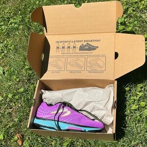 Newton Running sneakers